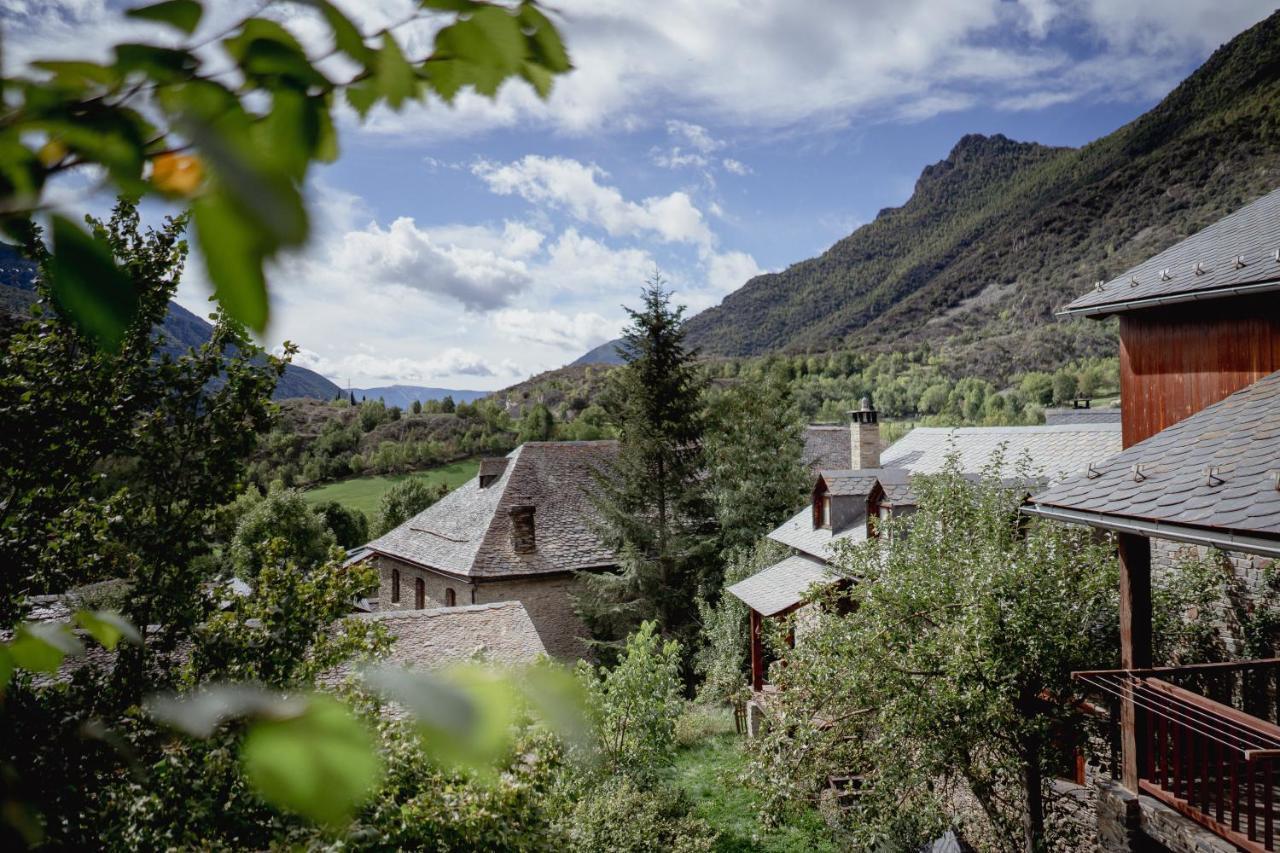 El Xalet De La Vall De Cardos Lladros Exterior photo